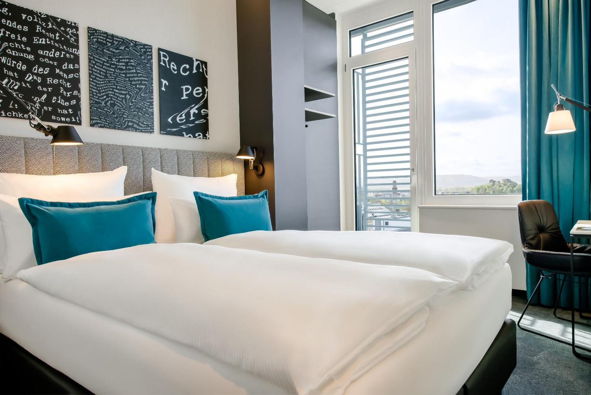 Motel One Karlsruhe Exterior foto